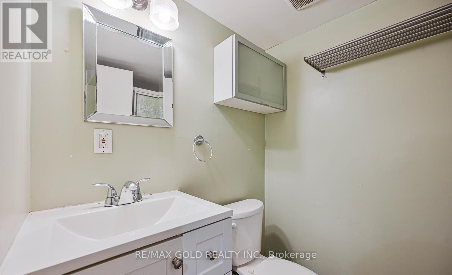 228 Martindale Crescent, Brampton, Ontario  L6X 2V2 - Photo 26 - W12633378