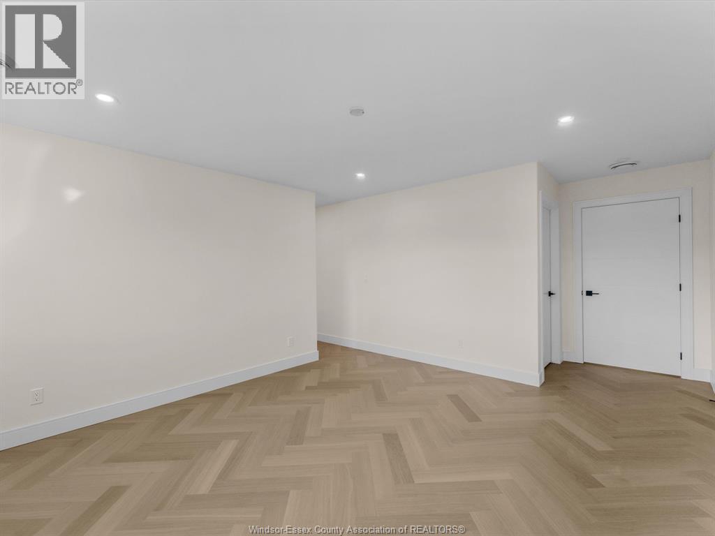 3221 Byng, Windsor, Ontario  N8W 3H1 - Photo 11 - 25031679
