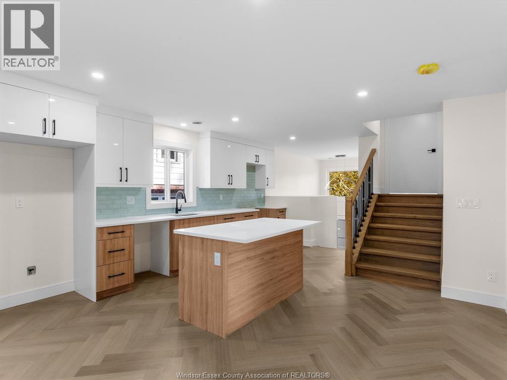 3221 Byng, Windsor, Ontario  N8W 3H1 - Photo 4 - 25031679