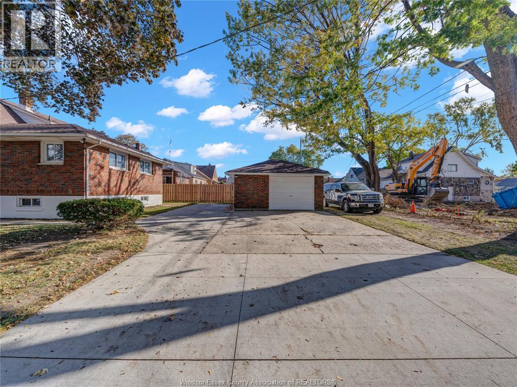 1705-07 Alexis Rd, Windsor, Ontario  N8Y 4P6 - Photo 5 - 25031567