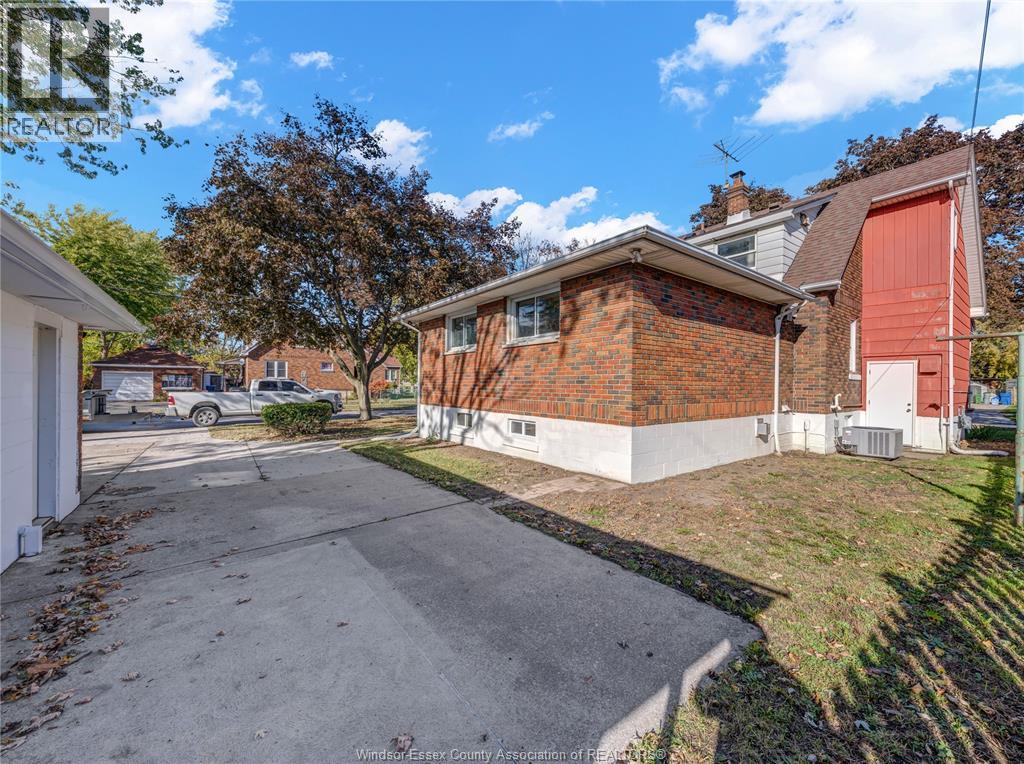 1705-07 Alexis Rd, Windsor, Ontario  N8Y 4P6 - Photo 9 - 25031567