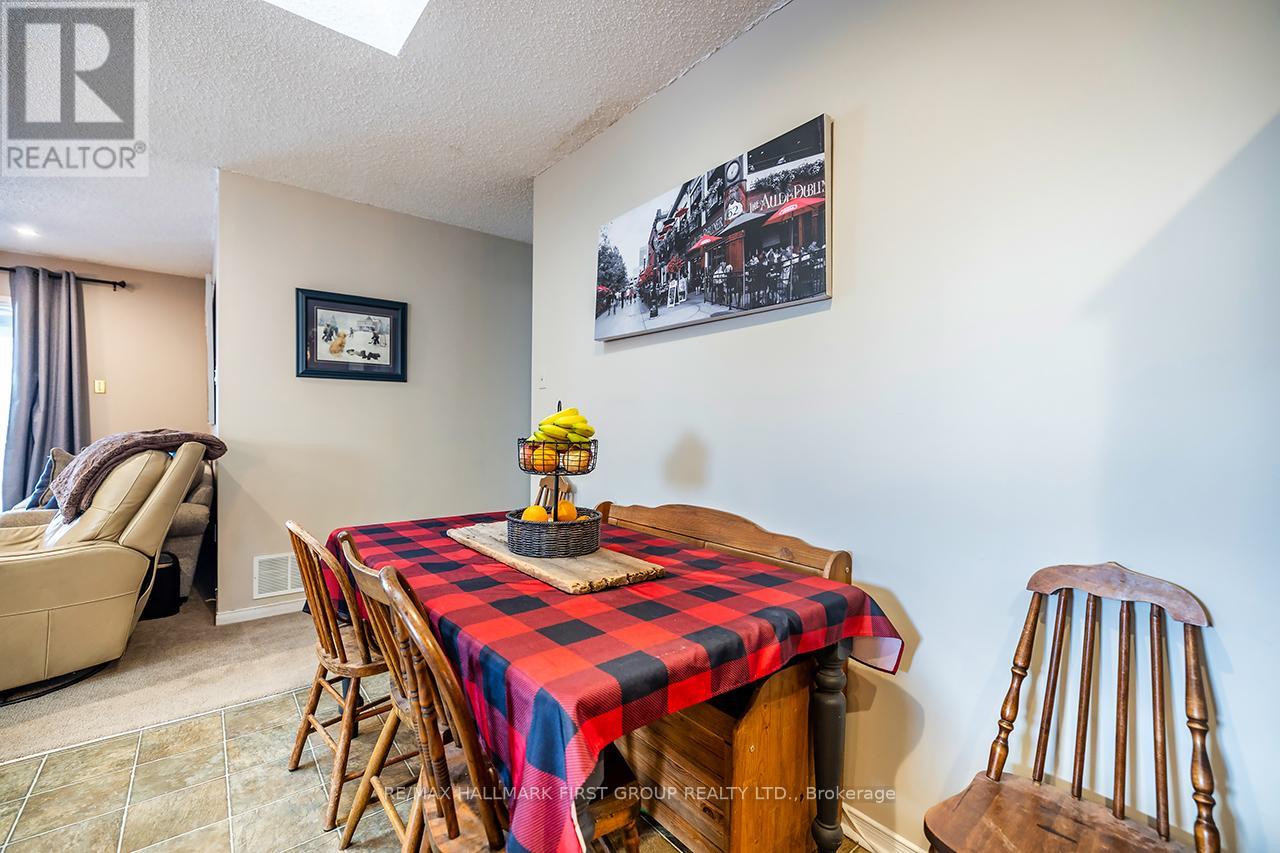 138 Orchard Heights Drive, Clarington, Ontario  L1B 1J7 - Photo 14 - E12633552