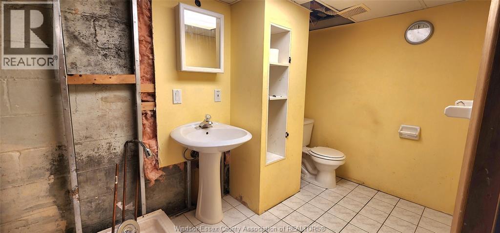 1634 Albert Street, Windsor, Ontario N8Y 3R5 - Photo 12 - 25031242