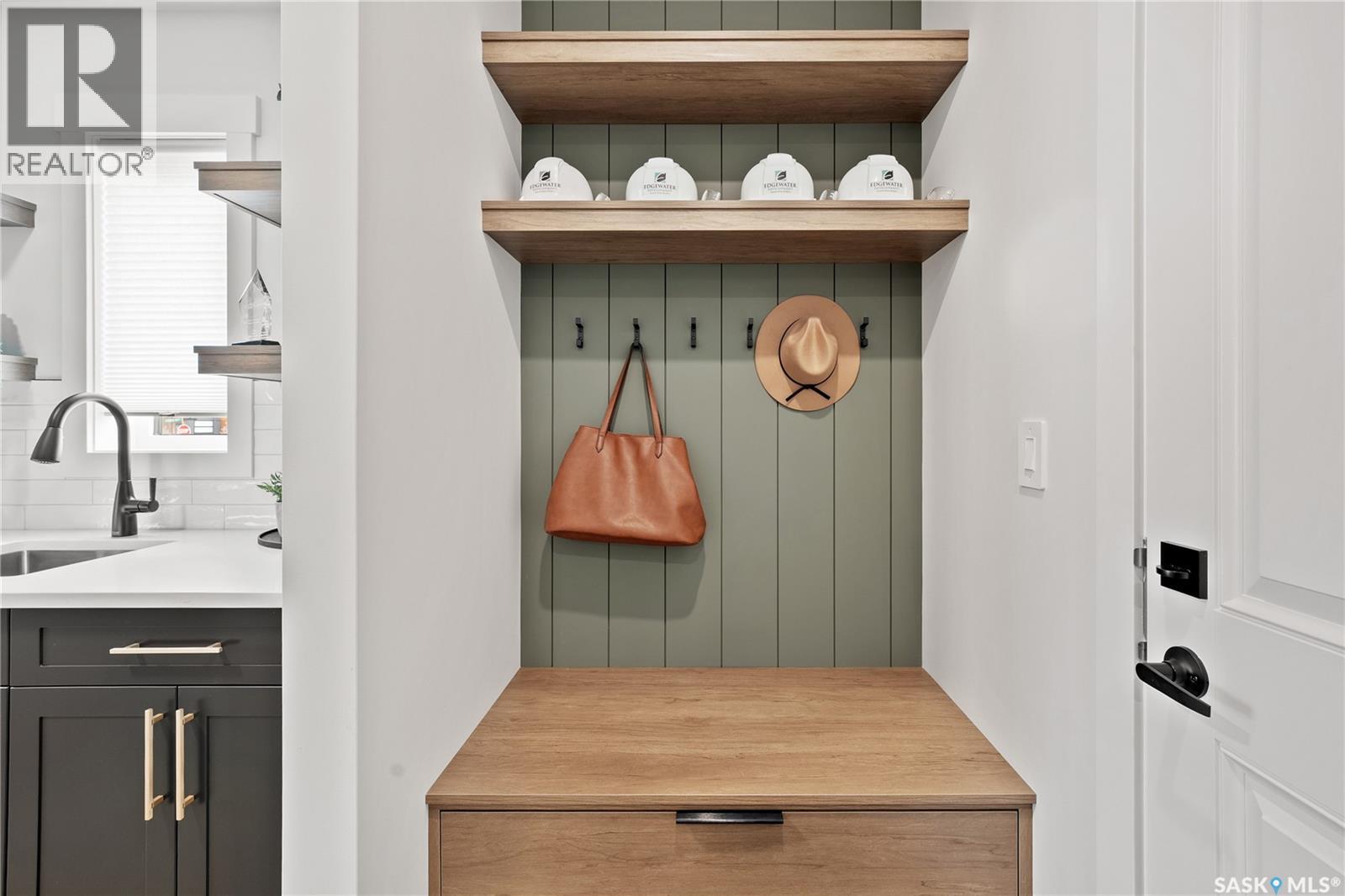 407 Doran Crescent, Saskatoon, Saskatchewan S7V 1L1 - Photo 7 - SK000008