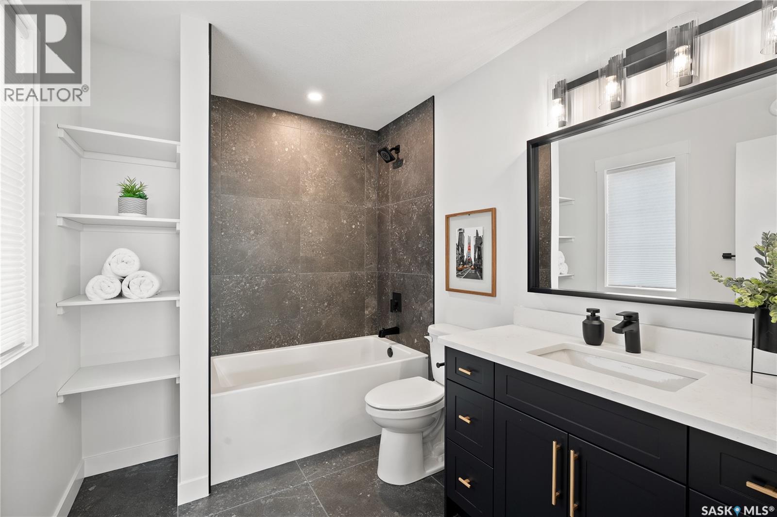 407 Doran Crescent, Saskatoon, Saskatchewan S7V 1L1 - Photo 15 - SK000008