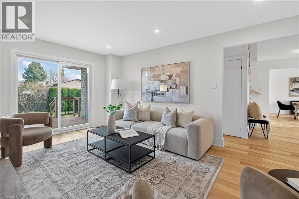 2347 Tweedsmuir Court, Burlington, Ontario  L7P 4K9 - Photo 15 - 40793496