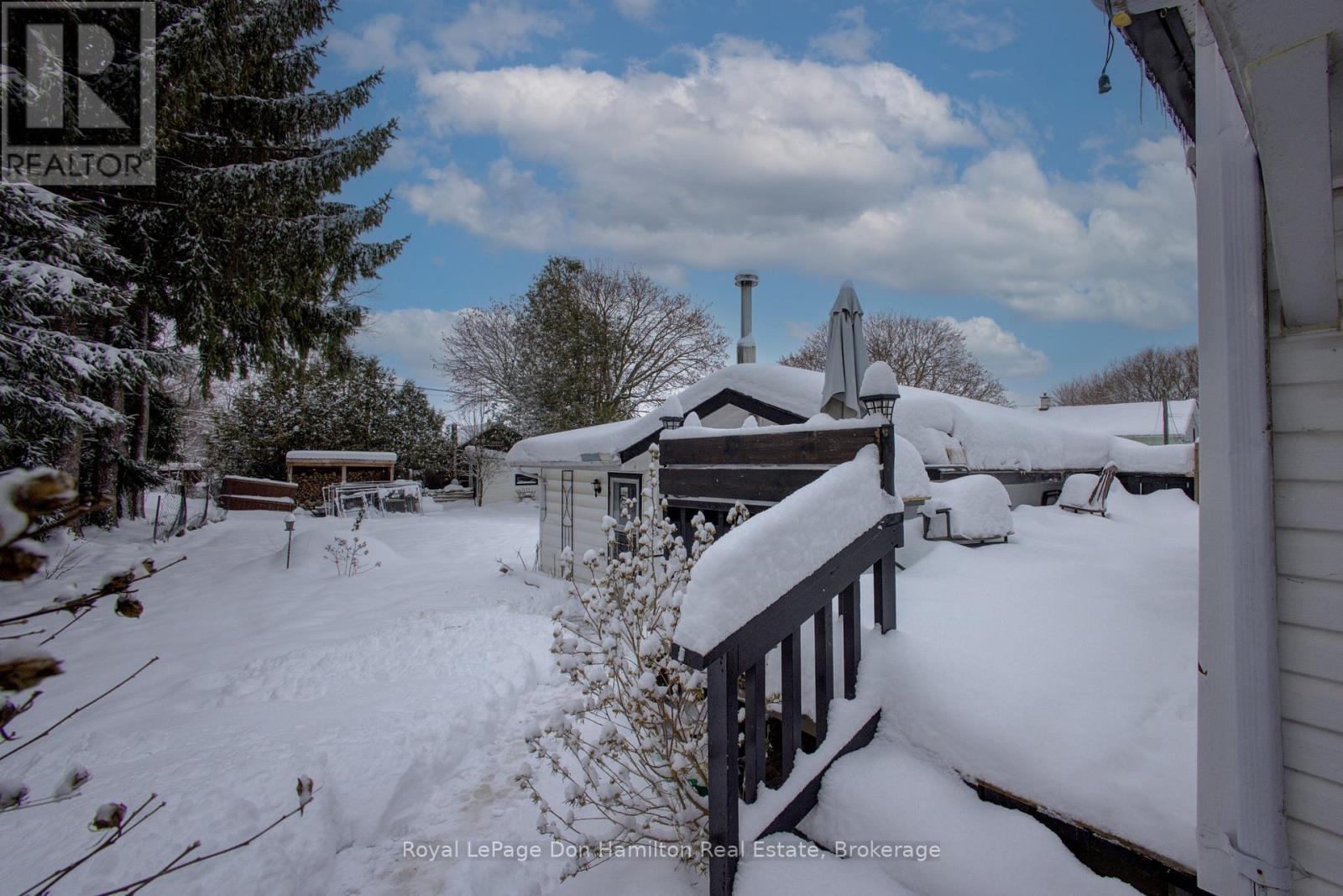 34 George Street N, West Grey, Ontario  N0G 1S0 - Photo 25 - X12633506