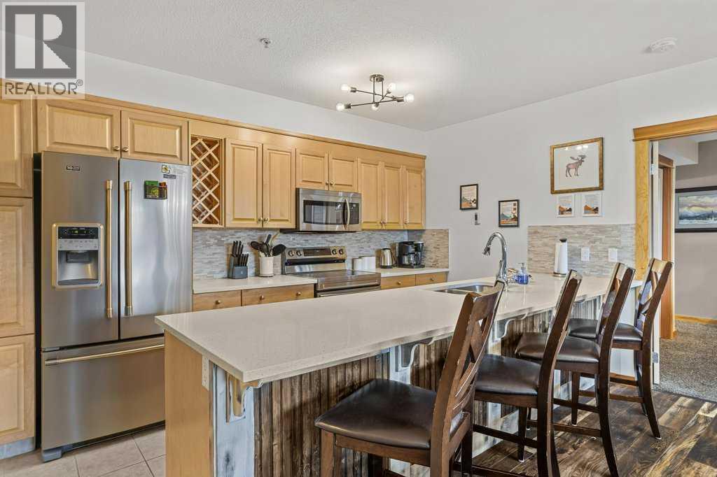 206, 1160 Railway Avenue, Canmore, Alberta  T1W 1P4 - Photo 2 - A2274864