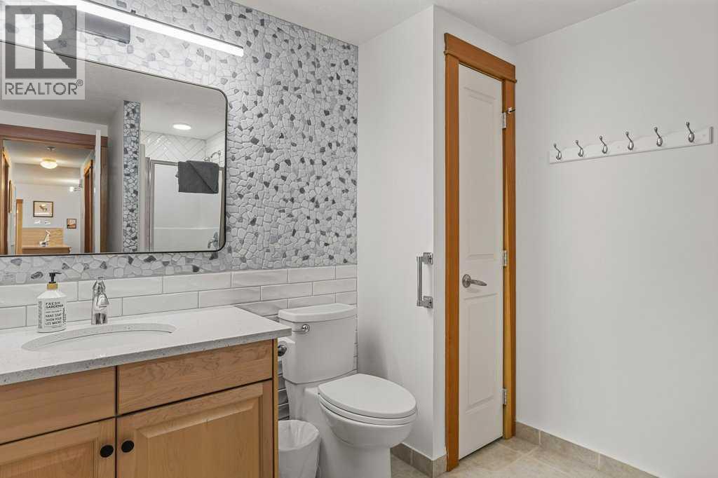 206, 1160 Railway Avenue, Canmore, Alberta  T1W 1P4 - Photo 16 - A2274864