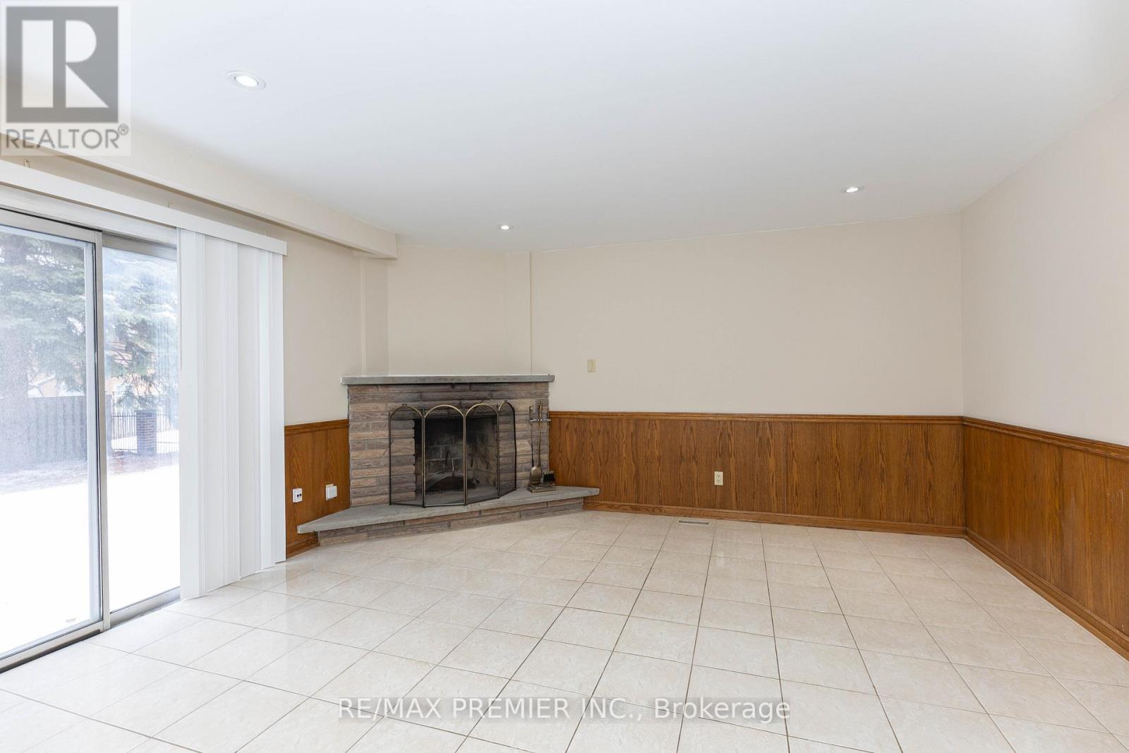 3161 Bayview Avenue, Toronto, Ontario  M2K 1G2 - Photo 8 - C12582292