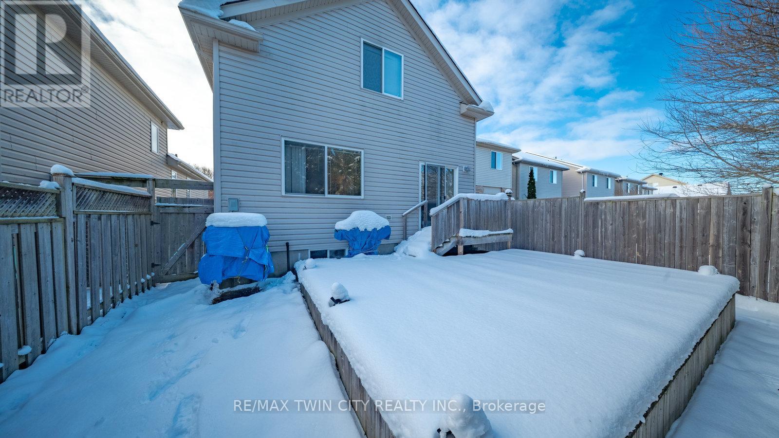 38 Sinclair Street, Guelph, Ontario  N1L 1R8 - Photo 27 - X12633366