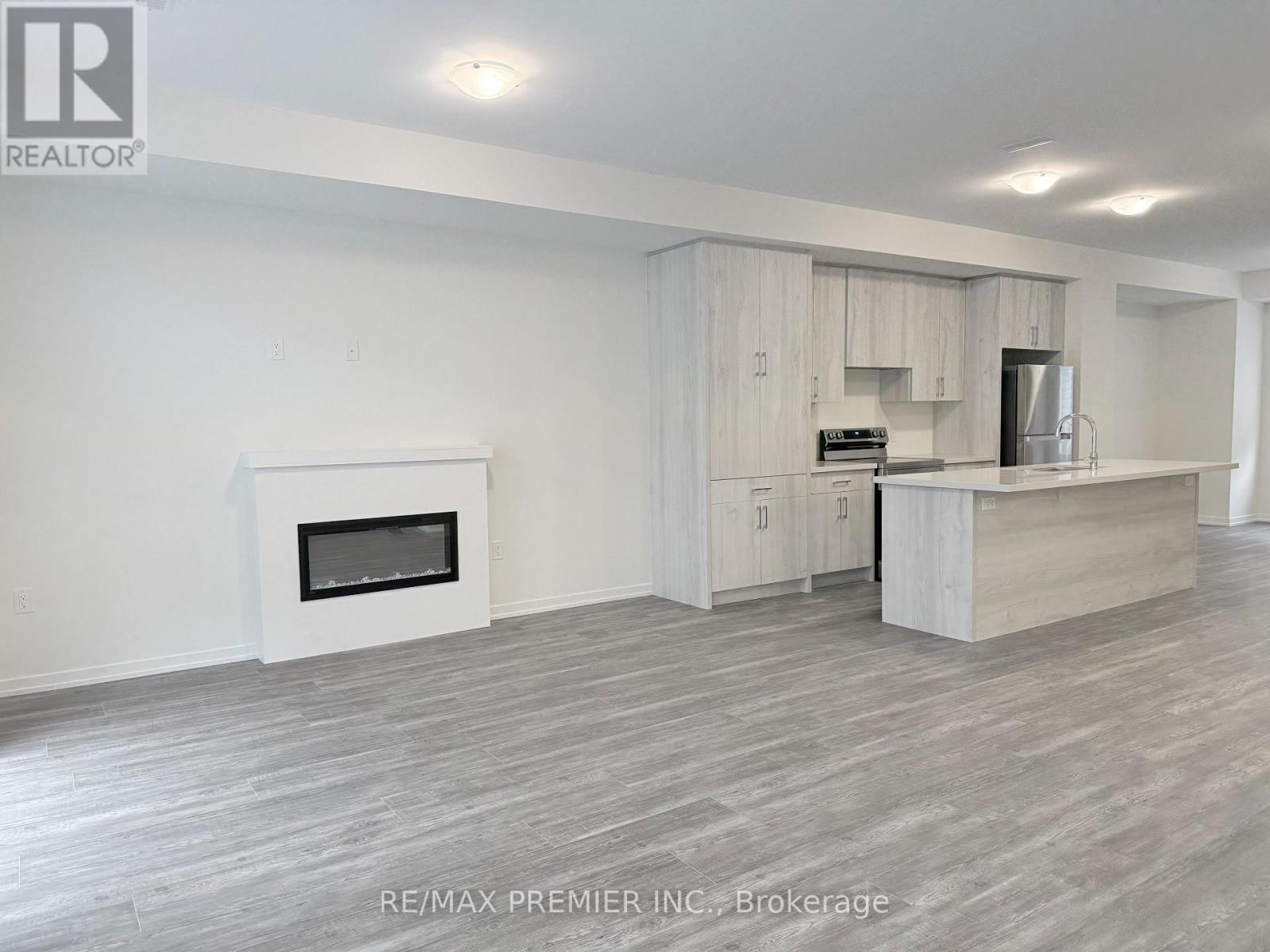 12 Kingbird Common, Cambridge, Ontario  N1T 0H4 - Photo 4 - X12613508