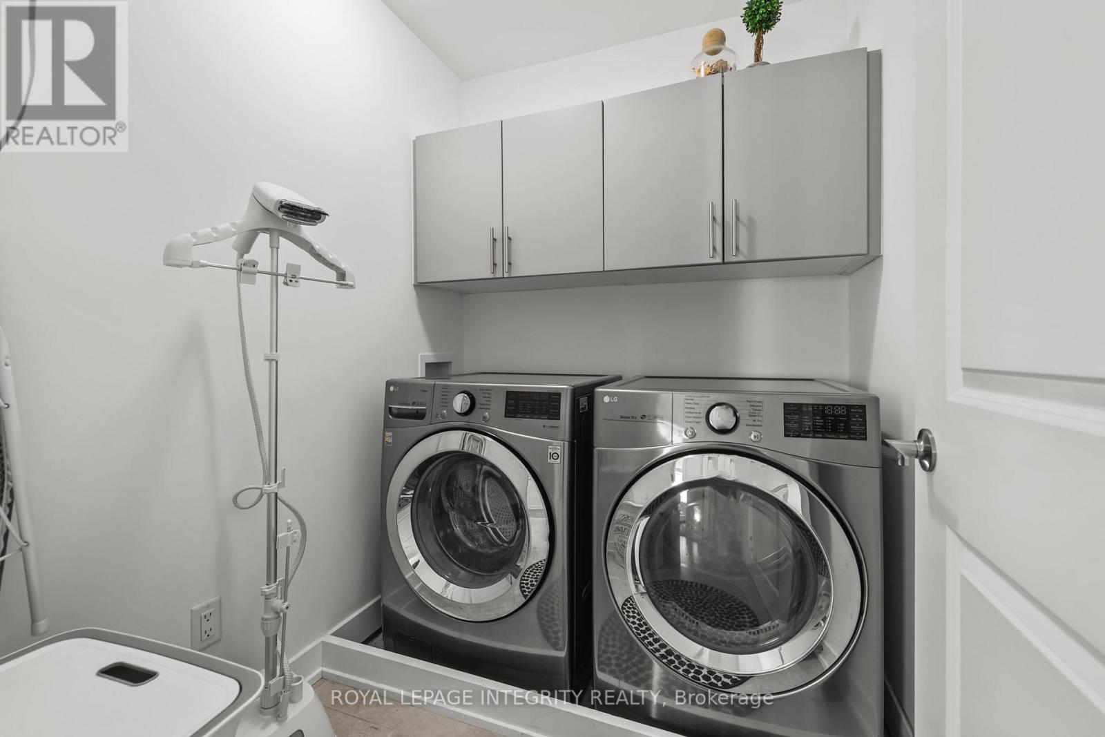 50 Angel Heights, Ottawa, Ontario K2S 2N4 - Photo 26 - X12633548