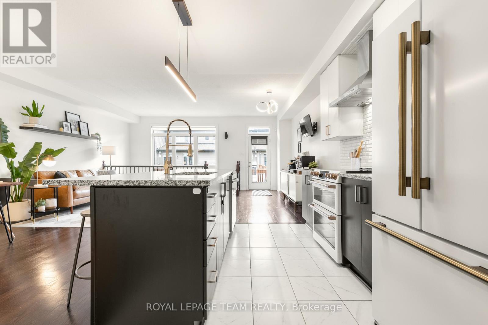 544 Rioja Street, Ottawa, Ontario  K2S 0V8 - Photo 13 - X12633582