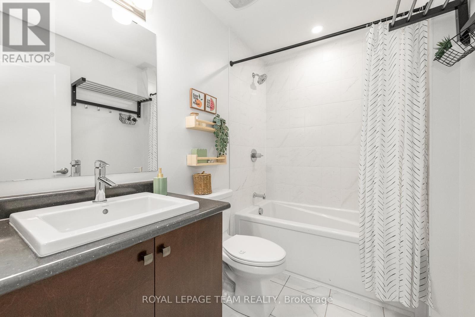 544 Rioja Street, Ottawa, Ontario  K2S 0V8 - Photo 33 - X12633582