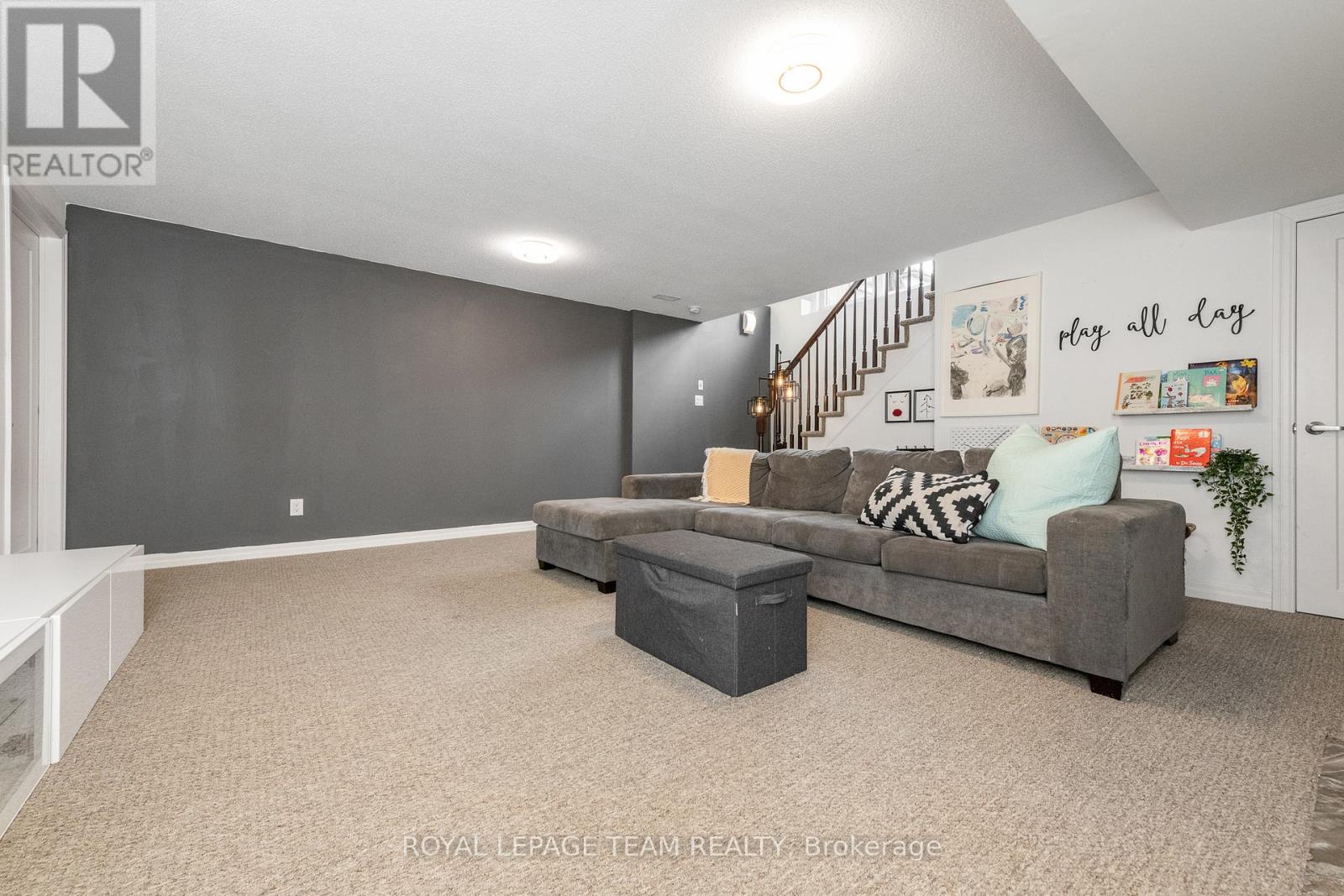 544 Rioja Street, Ottawa, Ontario  K2S 0V8 - Photo 38 - X12633582