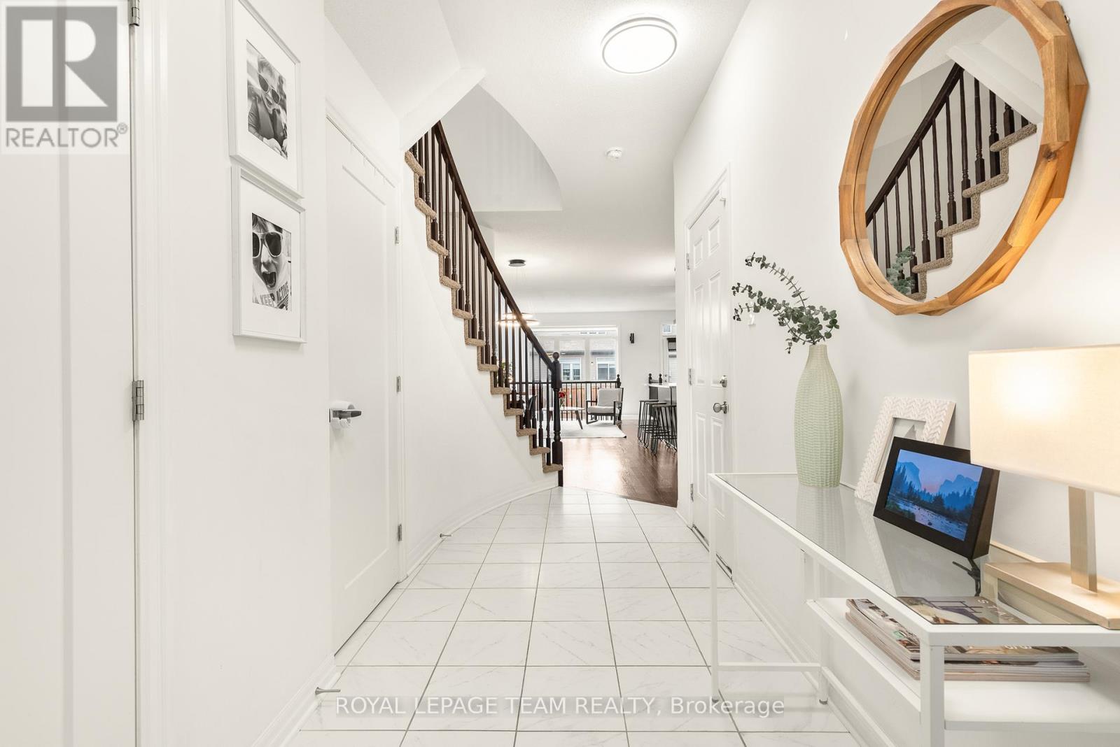 544 Rioja Street, Ottawa, Ontario  K2S 0V8 - Photo 7 - X12633582