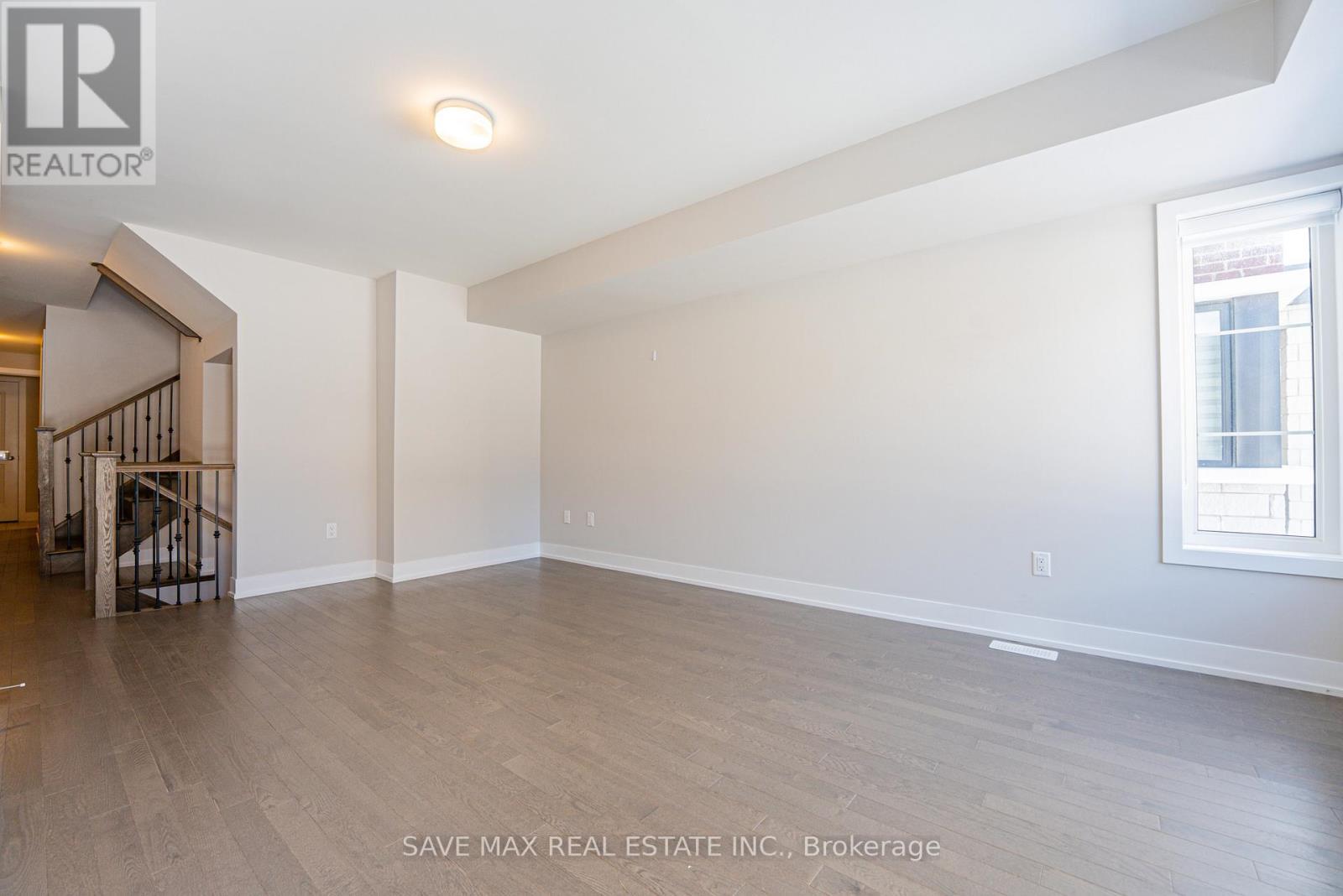 93 Cornell Rouge Boulevard, Markham, Ontario  L6B 1R1 - Photo 3 - N12613148