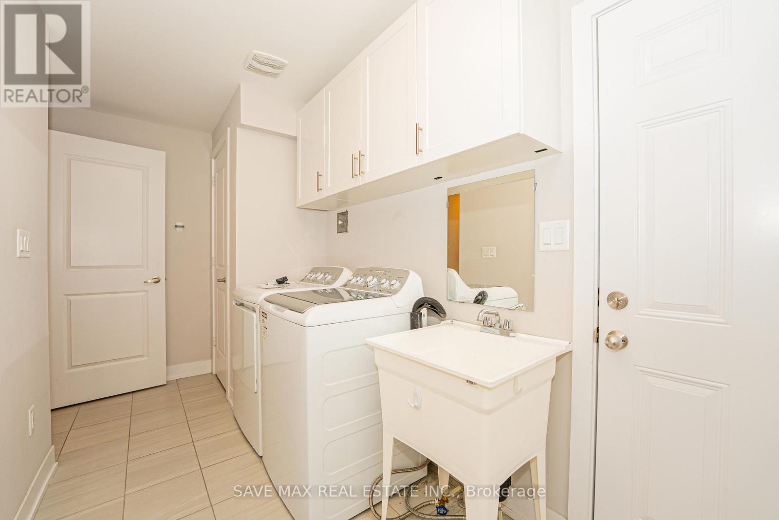 93 Cornell Rouge Boulevard, Markham, Ontario  L6B 1R1 - Photo 12 - N12613148