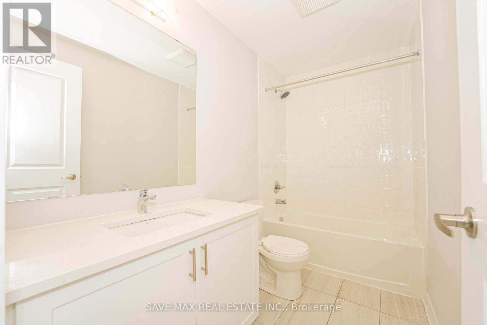 93 Cornell Rouge Boulevard, Markham, Ontario  L6B 1R1 - Photo 44 - N12613148