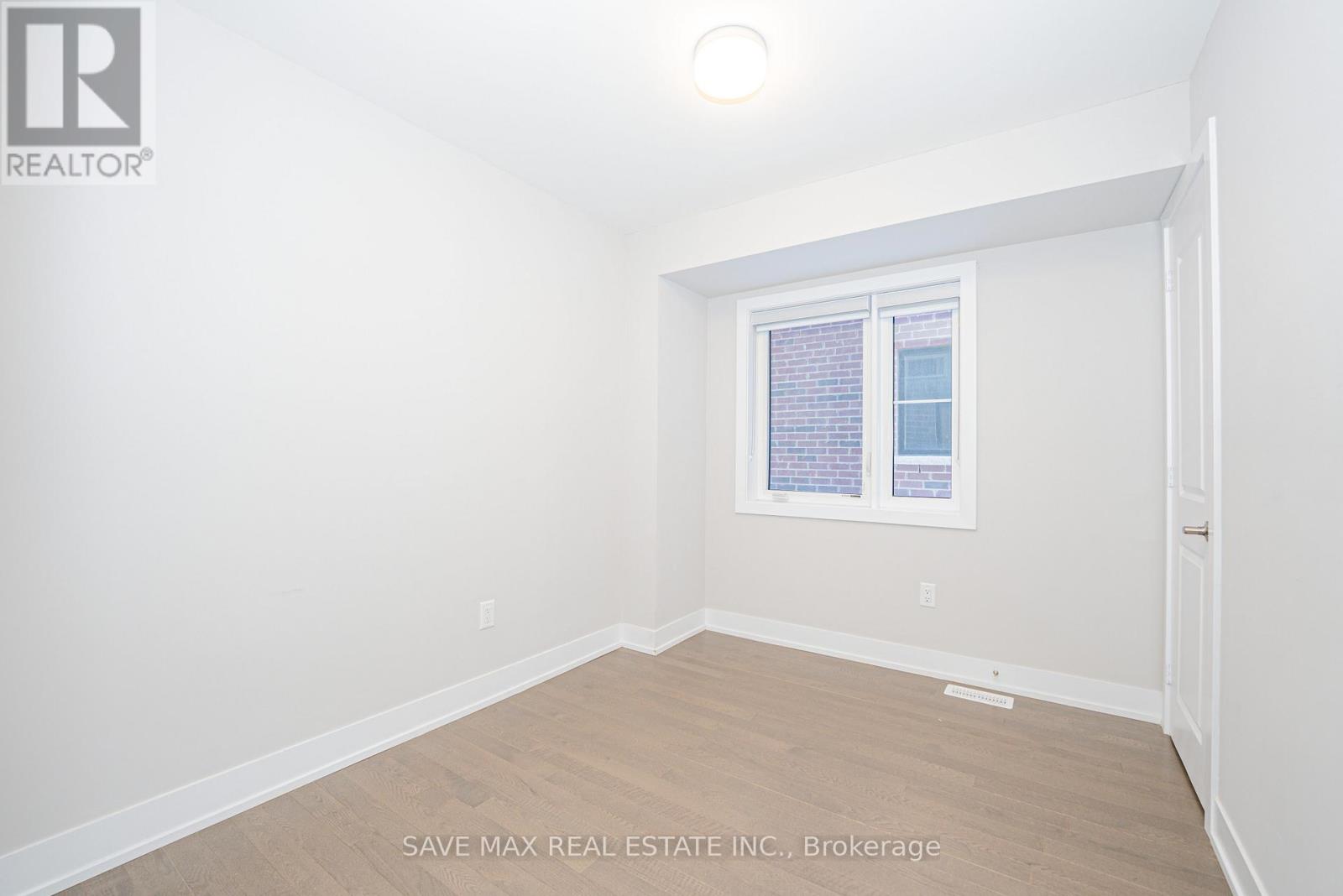 93 Cornell Rouge Boulevard, Markham, Ontario  L6B 1R1 - Photo 8 - N12613148