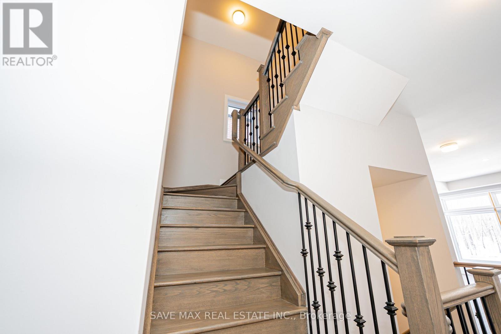 93 Cornell Rouge Boulevard, Markham, Ontario  L6B 1R1 - Photo 30 - N12613148