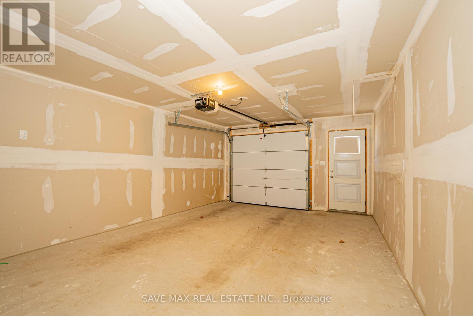 93 Cornell Rouge Boulevard, Markham, Ontario  L6B 1R1 - Photo 13 - N12613148