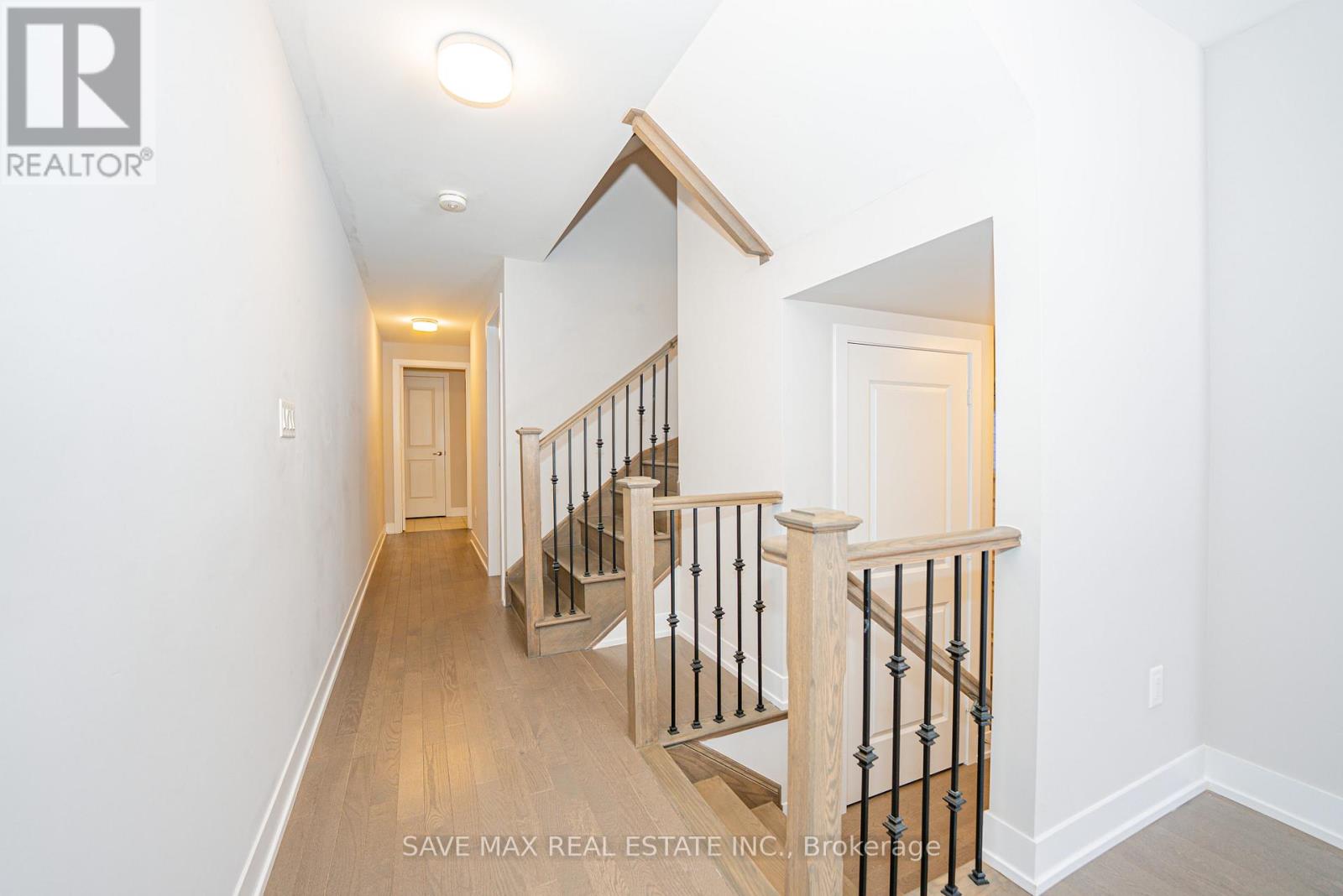 93 Cornell Rouge Boulevard, Markham, Ontario  L6B 1R1 - Photo 7 - N12613148