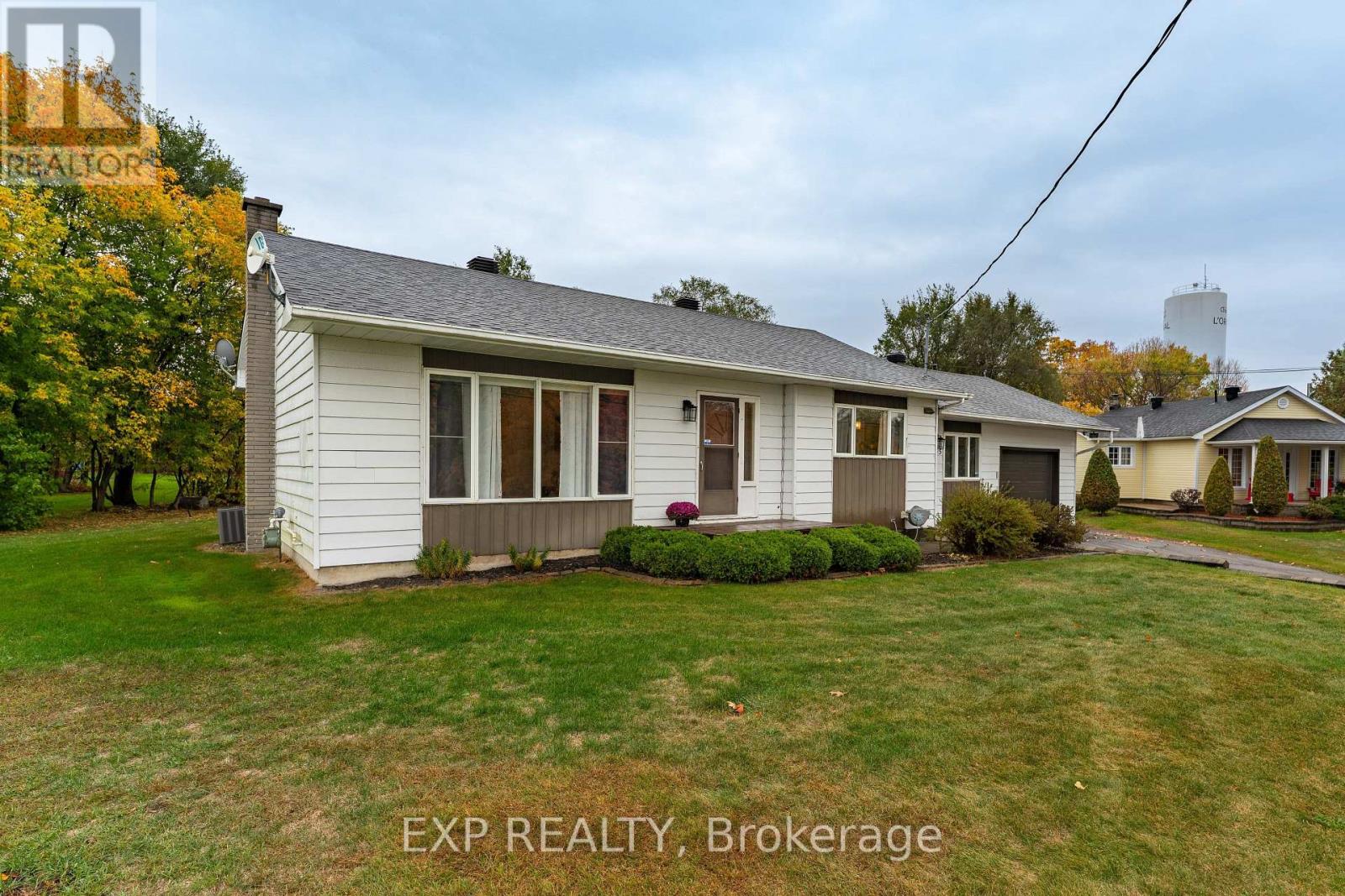 635 Front Road W, Champlain, Ontario  K0B 1K0 - Photo 7 - X12597936