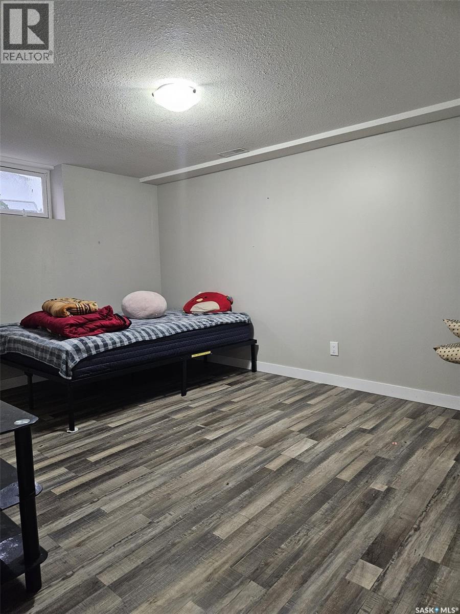 210 Western Crescent, Saskatoon, Saskatchewan  S7H 4J6 - Photo 25 - SK025616