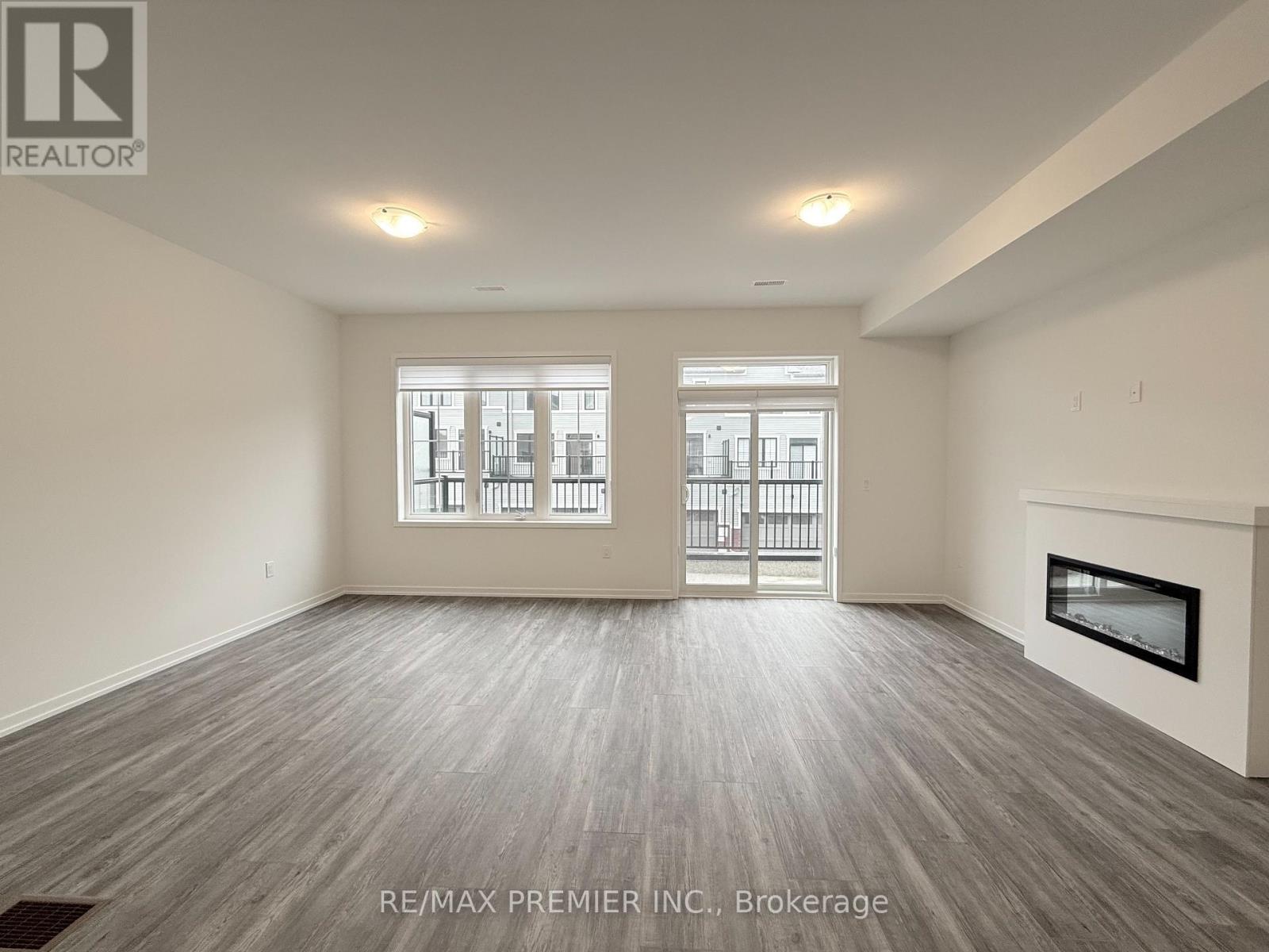 14 Kingbird Common, Cambridge, Ontario  N1T 0H4 - Photo 9 - X12632954