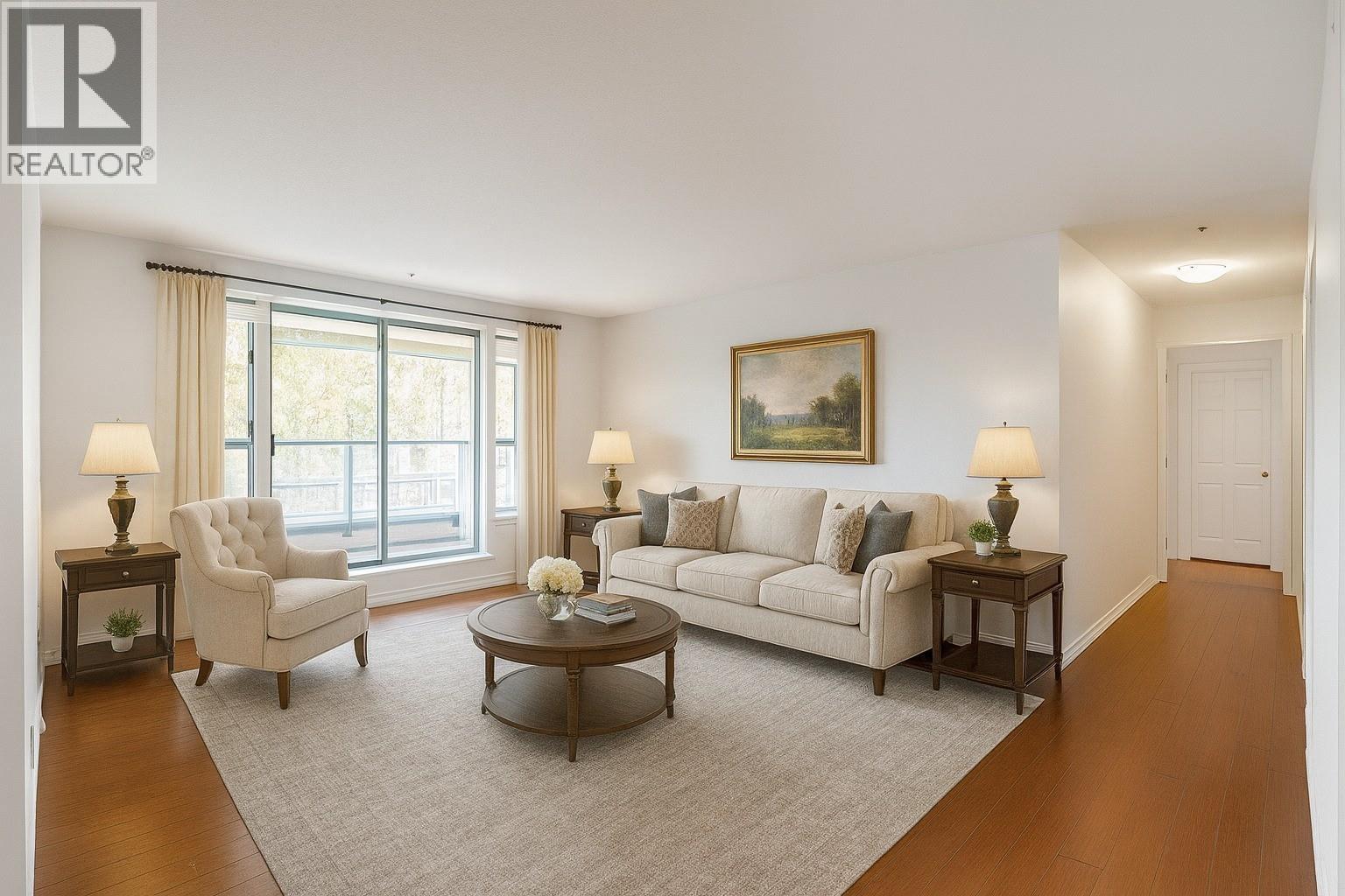 211 223 Mountain Highway, North Vancouver, British Columbia  V7J 3V3 - Photo 2 - R3073832