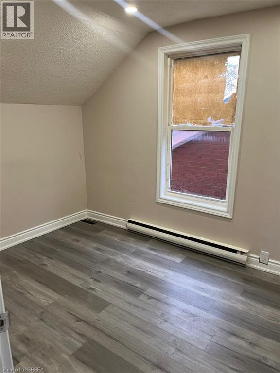 153 Albion Street Unit# 2, Brantford, Ontario  N3T 3M8 - Photo 5 - 40791662