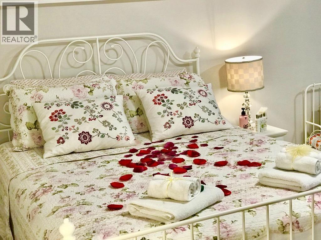 6486 Bruce Street, West Vancouver, British Columbia  V7W 2G6 - Photo 5 - R3073827