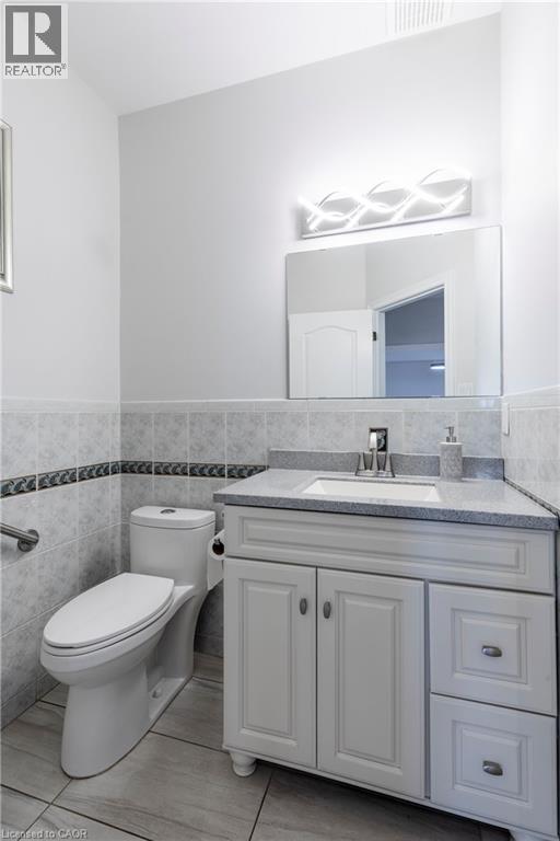 98 Stonehenge Drive, Ancaster, Ontario  L9K 1M1 - Photo 9 - 40742185