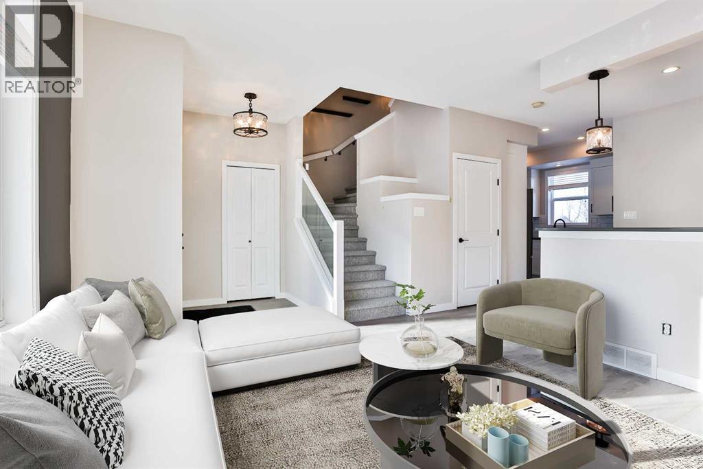 870 Greywolf Run N, Lethbridge, Alberta  T1H 7G6 - Photo 5 - A2273264