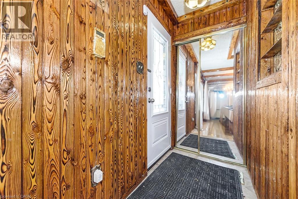 58 Eastvale Place, Hamilton, Ontario  L8H 1P1 - Photo 4 - 40791488