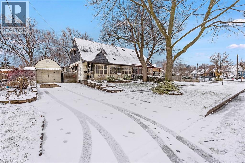 58 EASTVALE Place, Hamilton, Ontario