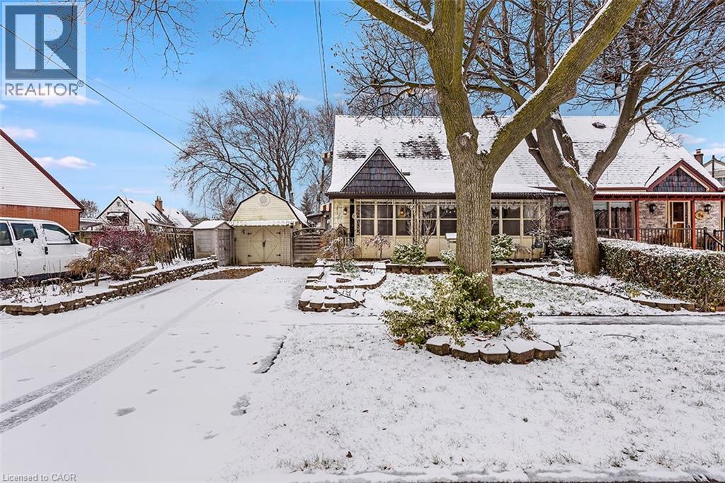 58 Eastvale Place, Hamilton, Ontario  L8H 1P1 - Photo 2 - 40791488