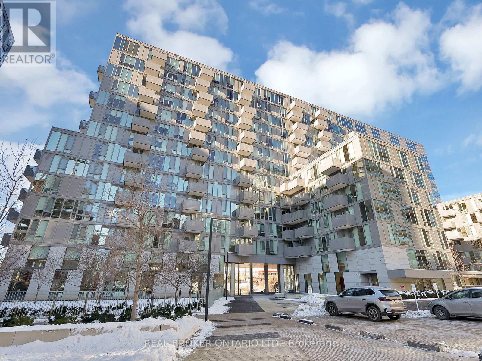 405 - 38 MONTE KWINTER COURT, Toronto, Ontario