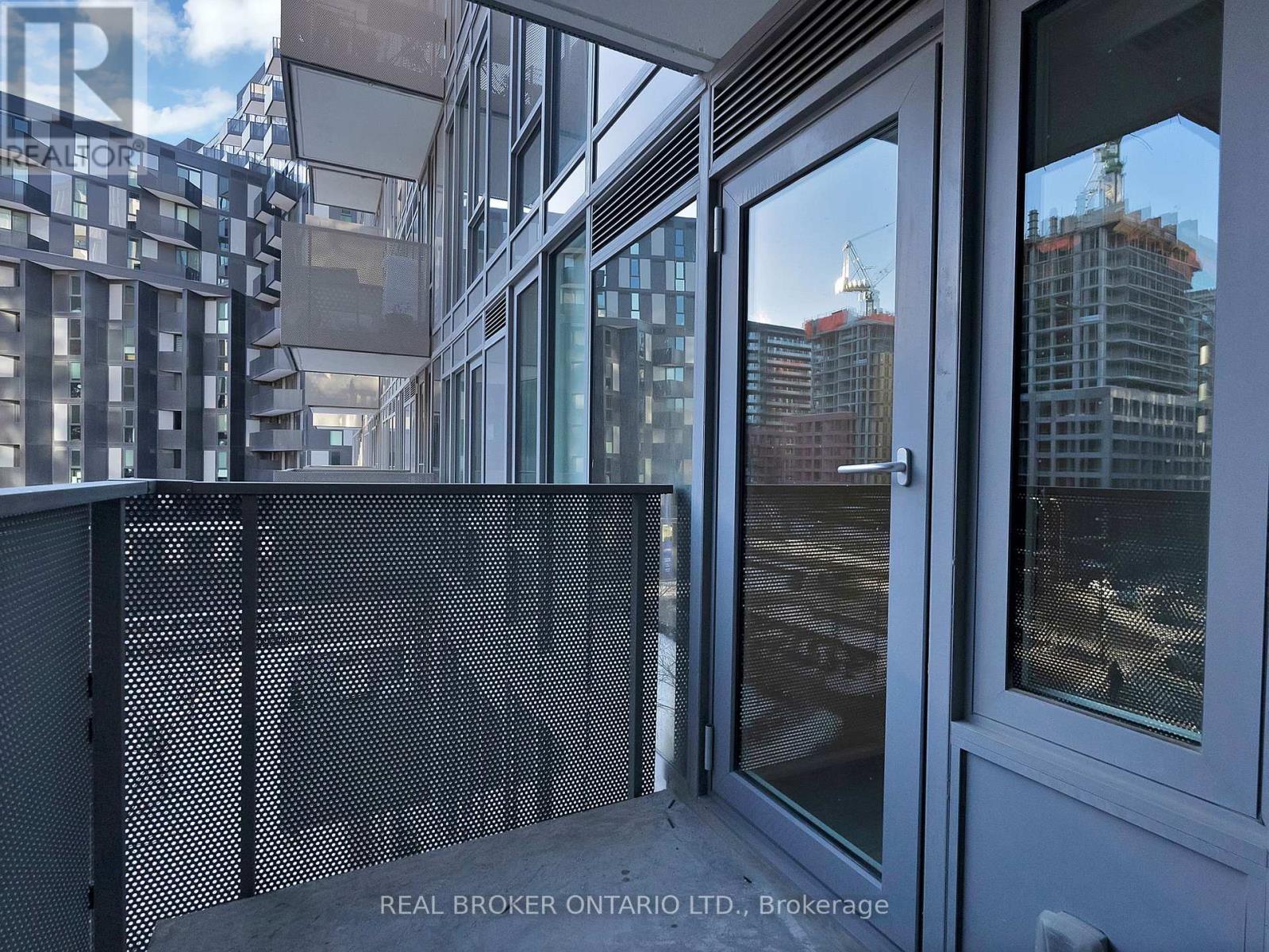 405 - 38 Monte Kwinter Court, Toronto, Ontario  M3H 0E2 - Photo 16 - C12633526