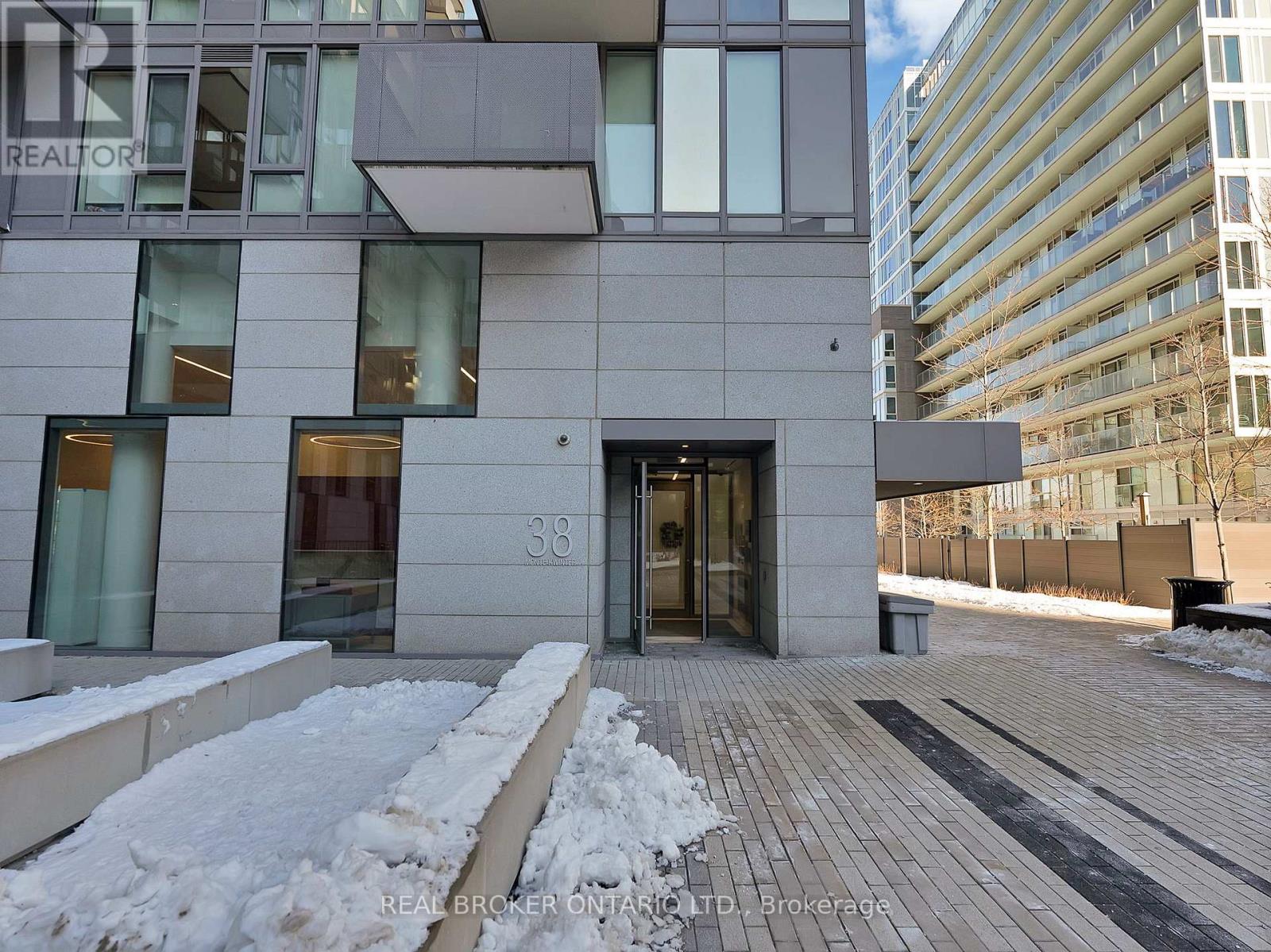 405 - 38 Monte Kwinter Court, Toronto, Ontario  M3H 0E2 - Photo 2 - C12633526