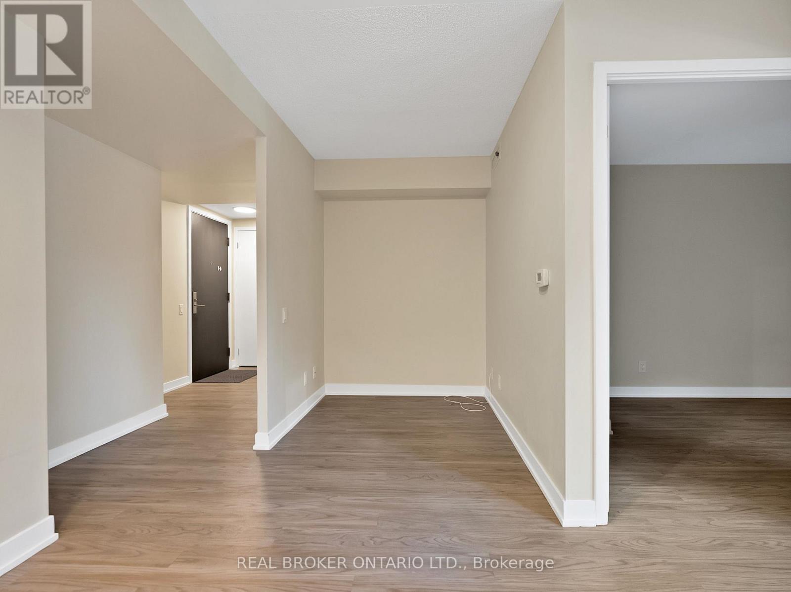 405 - 38 Monte Kwinter Court, Toronto, Ontario  M3H 0E2 - Photo 4 - C12633526