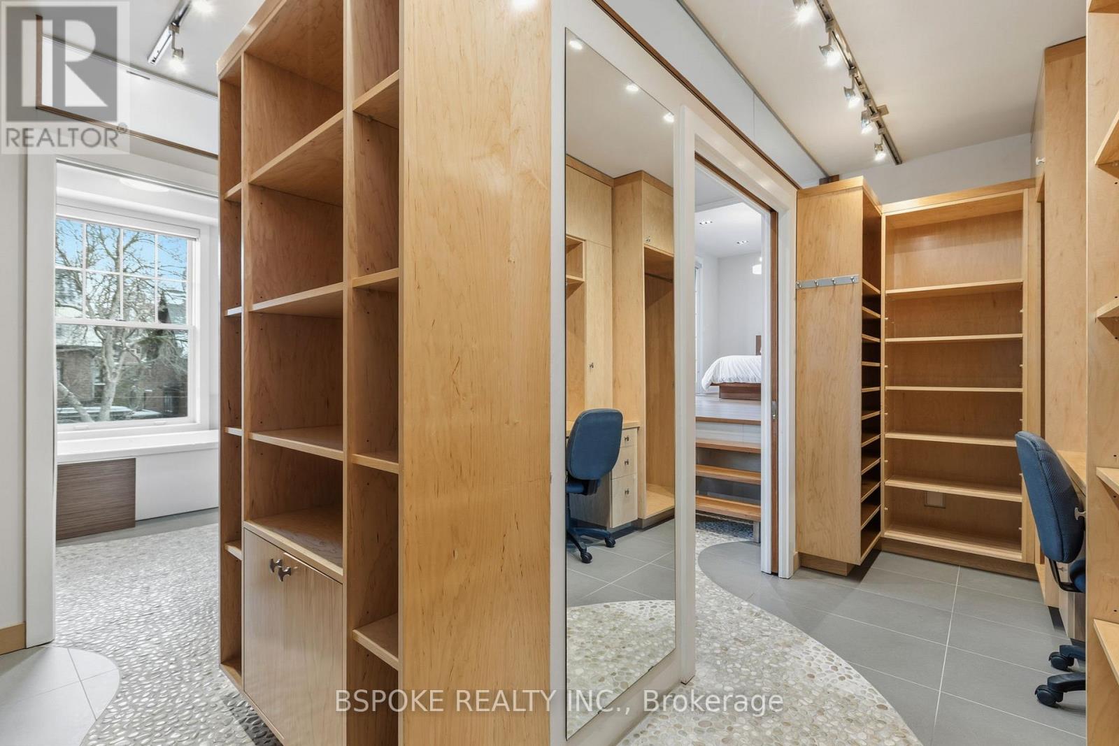 Main - 90 Madison Avenue, Toronto, Ontario  M5R 2S4 - Photo 25 - C12633554