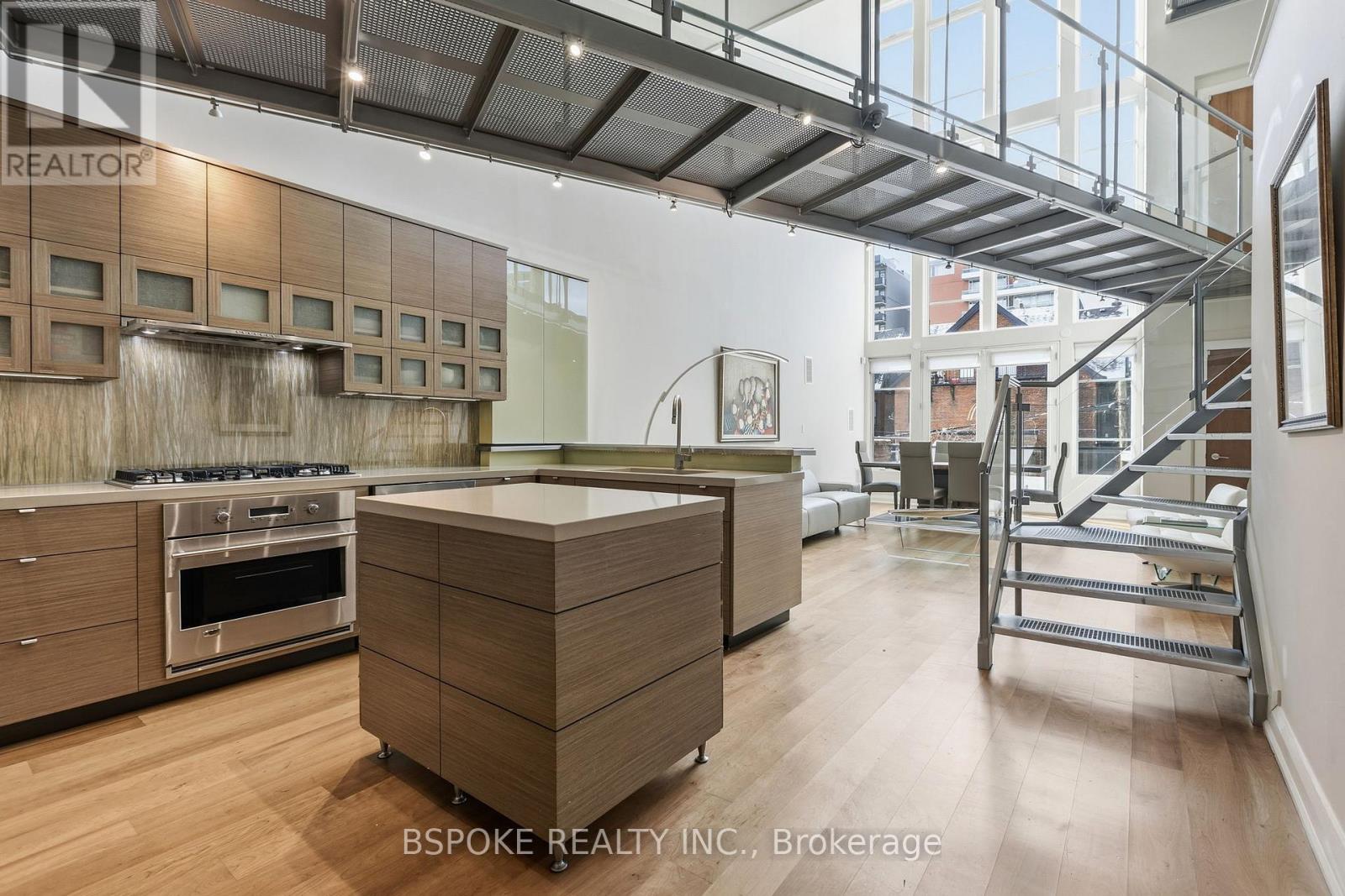 Main - 90 Madison Avenue, Toronto, Ontario  M5R 2S4 - Photo 6 - C12633554