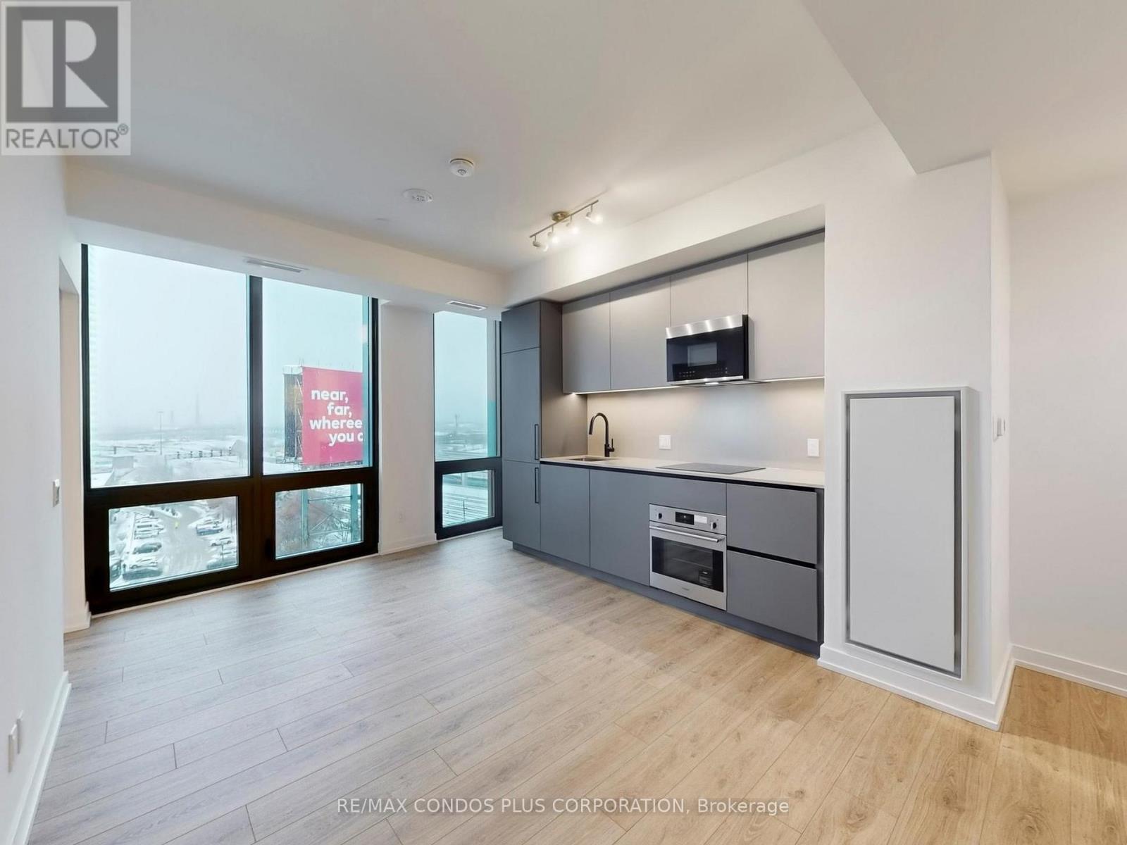 908 - 35 PARLIAMENT STREET, Toronto, Ontario