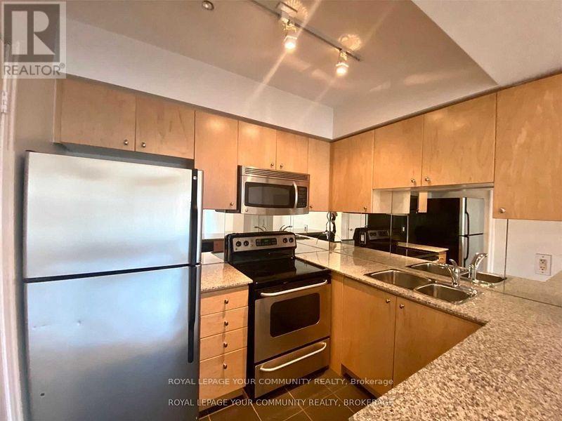 1101 - 8 Scollard Street, Toronto (Annex), Ontario  M5R 1M2 - Photo 7 - C12633564