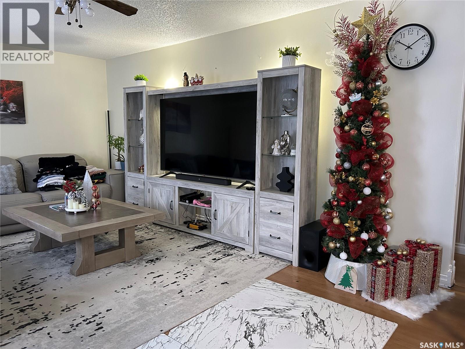 629 George Street, Estevan, Saskatchewan  S4A 1L8 - Photo 3 - SK025595