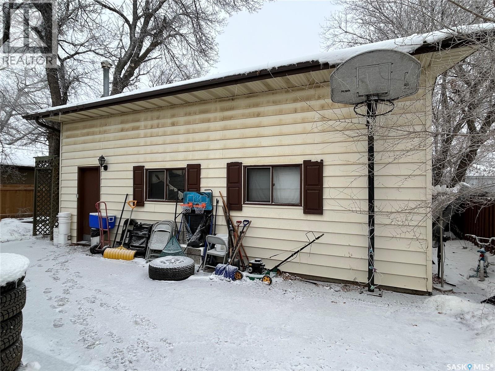 629 George Street, Estevan, Saskatchewan  S4A 1L8 - Photo 34 - SK025595