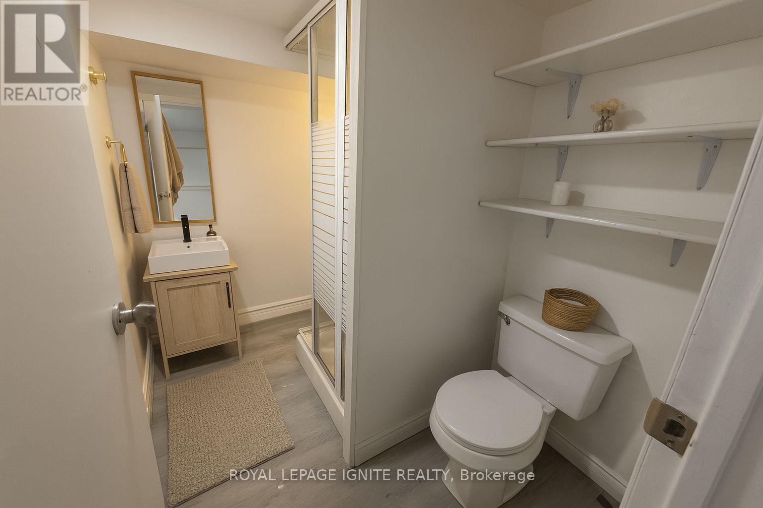 187 Twyn Rivers Drive, Pickering, Ontario  L1V 1E3 - Photo 14 - E12633508